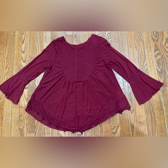 Ultra Pink Burgundy Flared Sleeve Blouse - Picture 1 of 9
